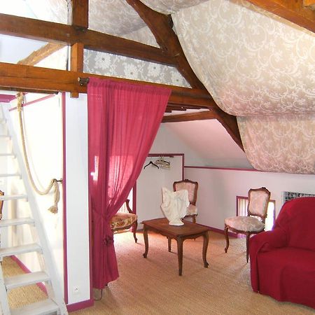 Le Relais Du Mont Chauve Bed & Breakfast Caumont-Sur-Aure Eksteriør bilde