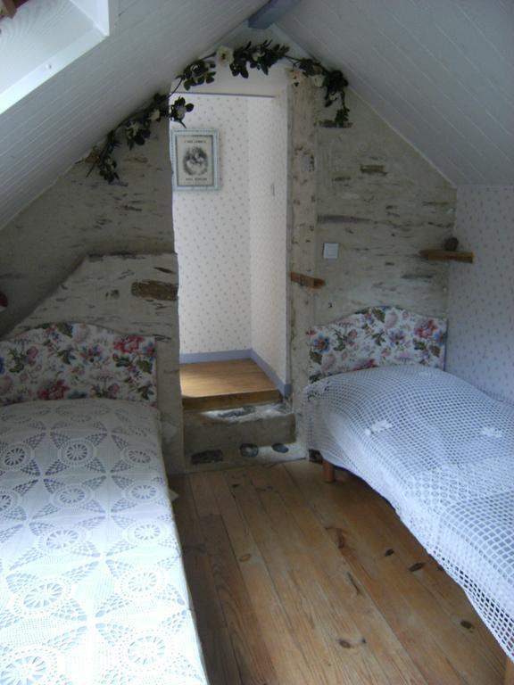 Le Relais Du Mont Chauve Bed & Breakfast Caumont-Sur-Aure Eksteriør bilde